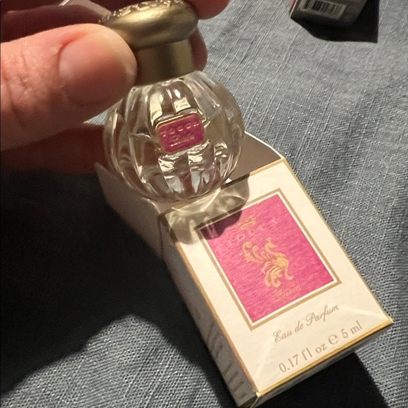 NIB Makeup Bundle - Picture 5 of 12